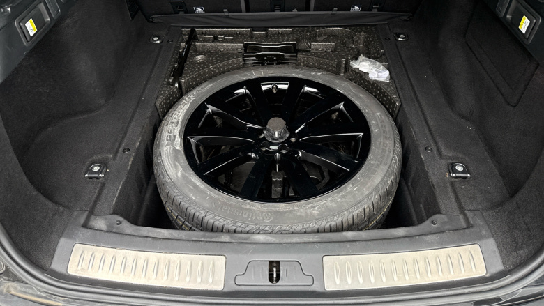 Land Rover Range Rover Velar 2.0 P300 R-Dynamic HSE 5dr Auto Petrol Estate